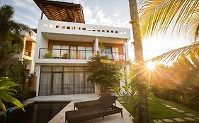Balian Surf Villas
